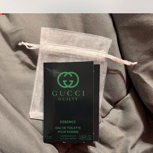 Gucci Guilty Essence Eau de Toilette Sample with Pouch